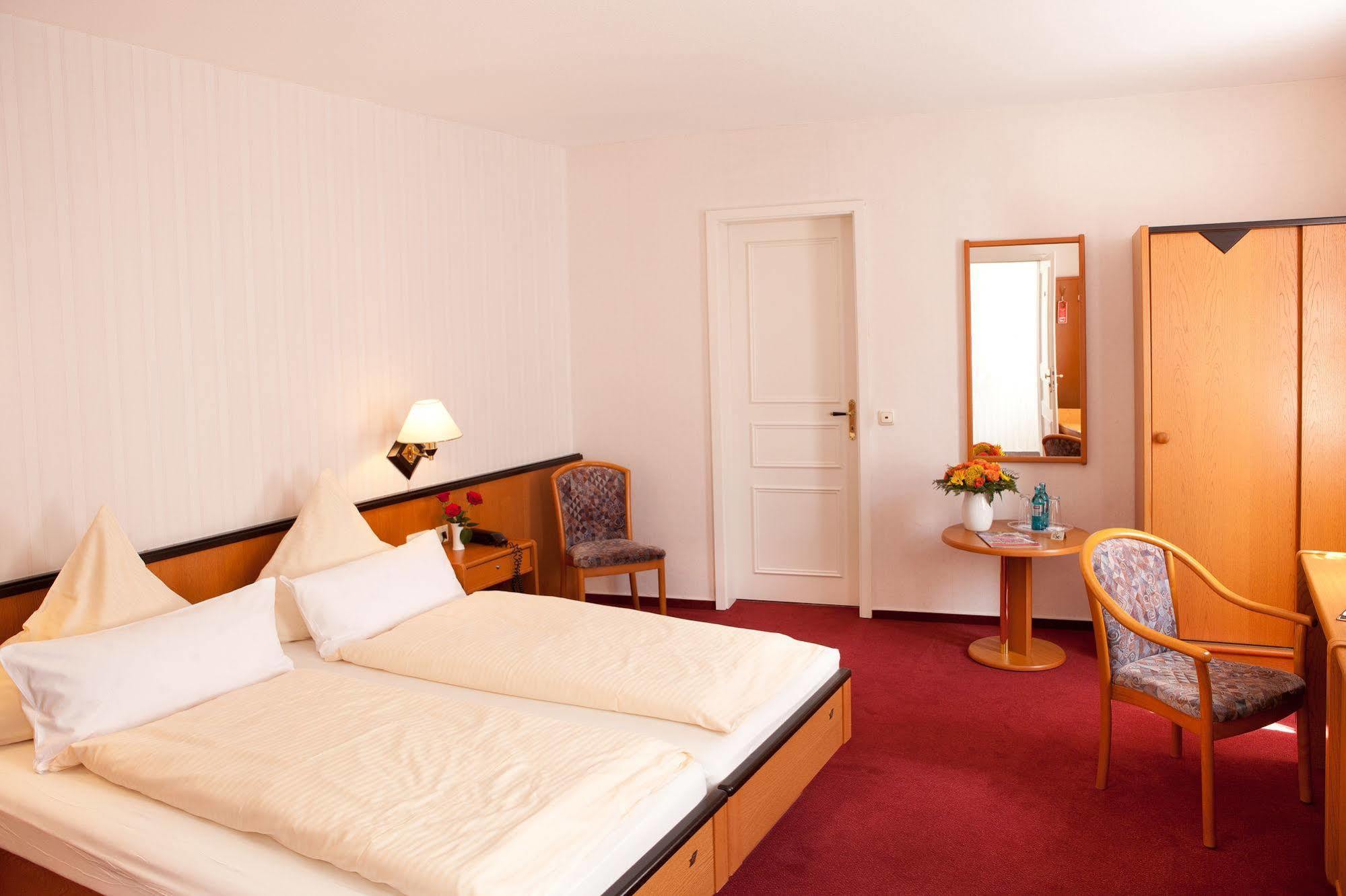 Hotel Busch ヴェスターシュテーデ エクステリア 写真
